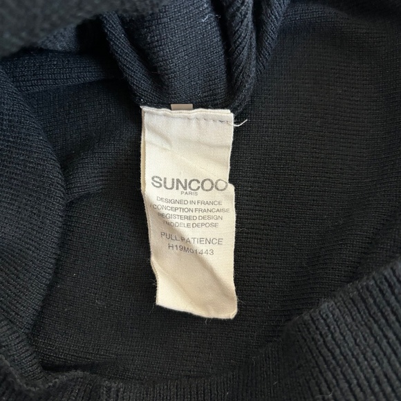 Suncoo | Women's Black Sweater with Shoulder Buttons - Picture 10 of 10